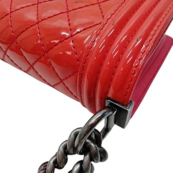 0121795BO (X6) Chanel Shoulder Bag Red Enamel - Picture 6 of 13